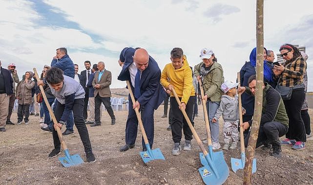 Altınok, ‘yeşil bir Keçiören için çalışmaya devam edeceğiz’