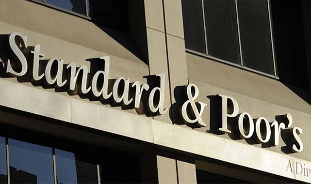 S&amp;P, Türkiye için büyüme tahminini yükseltti
