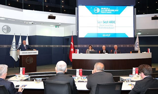 Sıkılaştırma sürecine mutlaka maliye politikası da eşlik etmeli