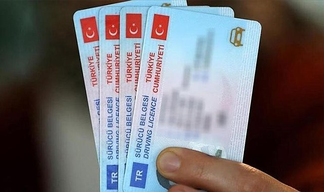 Sürücü Belgesi'ni yenilemeyenler dikkat! Nüfus İdaresi uyardı