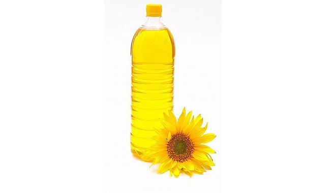 Ticaret Bakanlığı'ndan ayçiçeği yağı ithalatına yeni düzenleme