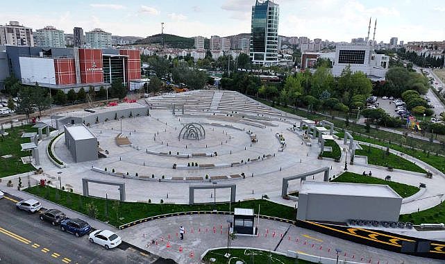 Koru mahallesi kapalı otopark ve kent meydanı'na kavuştu