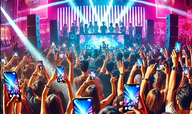 Gece kulüplerinde telefon yasağı yaygınlaşıyor