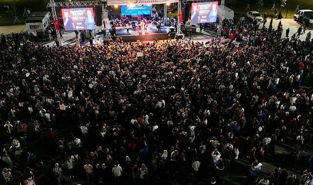 Sincan Belediyesi Sincan Park’ta muhteşem bir konser düzenledi