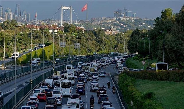 Türkiye'de otomobil sayısı artıyor: 1000 kişiye 194 araç düşüyor