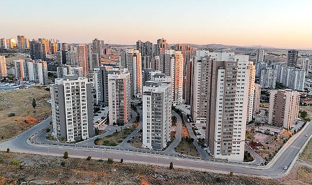 Satılmayı bekleyen konut stoku büyüyor