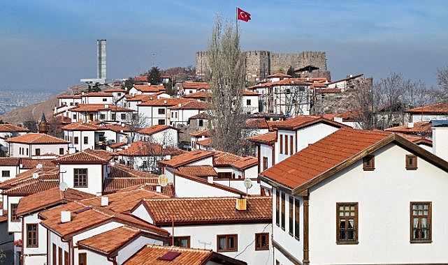 Ankara Kalesi'ndeki 240 yapı aslına uygun yenilendi