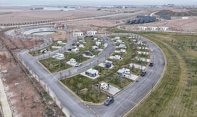 Ankara ATA çiftliğinde karavan ve çadır kamp alanı ilgi görüyor