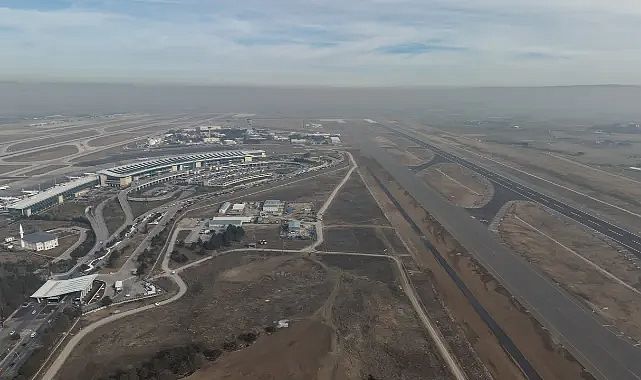 Esenboğa Havalimanı'nın üçüncü pisti hizmete alındı
