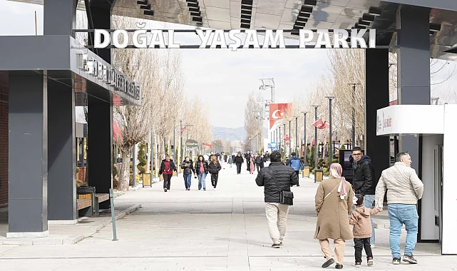 Başkentliler bayramı Büyükşehir’in parklarında kutladı