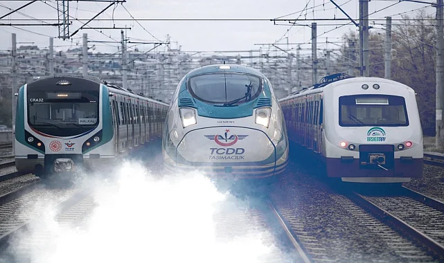 TCDD'den bayram yoğunluğuna ek sefer ve vagon