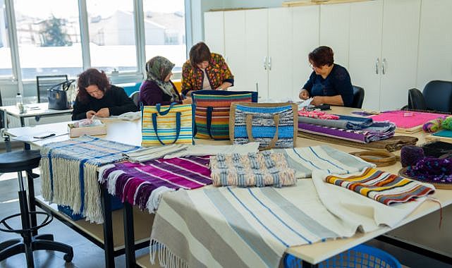 Gölbaşı’nda atıklar sanata dönüşüyor