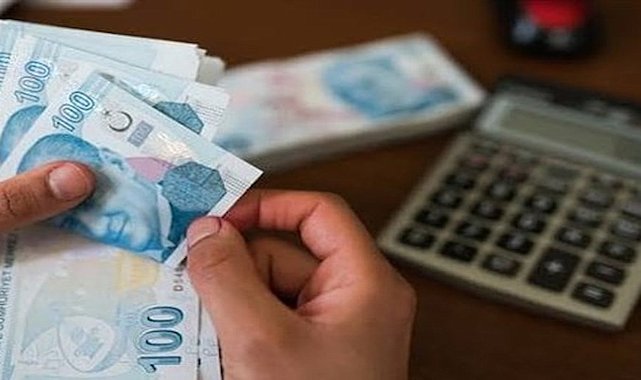 Memurların temmuz zammı neredeyse belli: İşte öğretmen, polis ve doktorların yeni maaş listesi