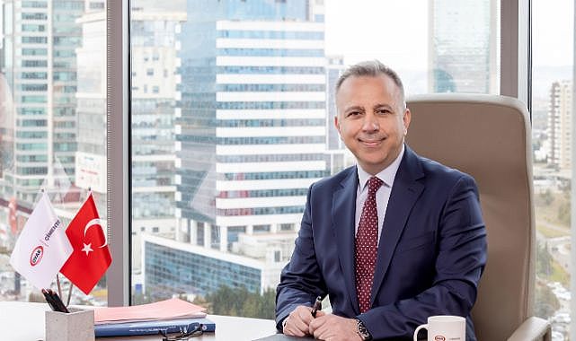 Oyak çimento'dan dev hamle: Türk sanayisinin en büyük öz tüketim güneş santrali açıldı