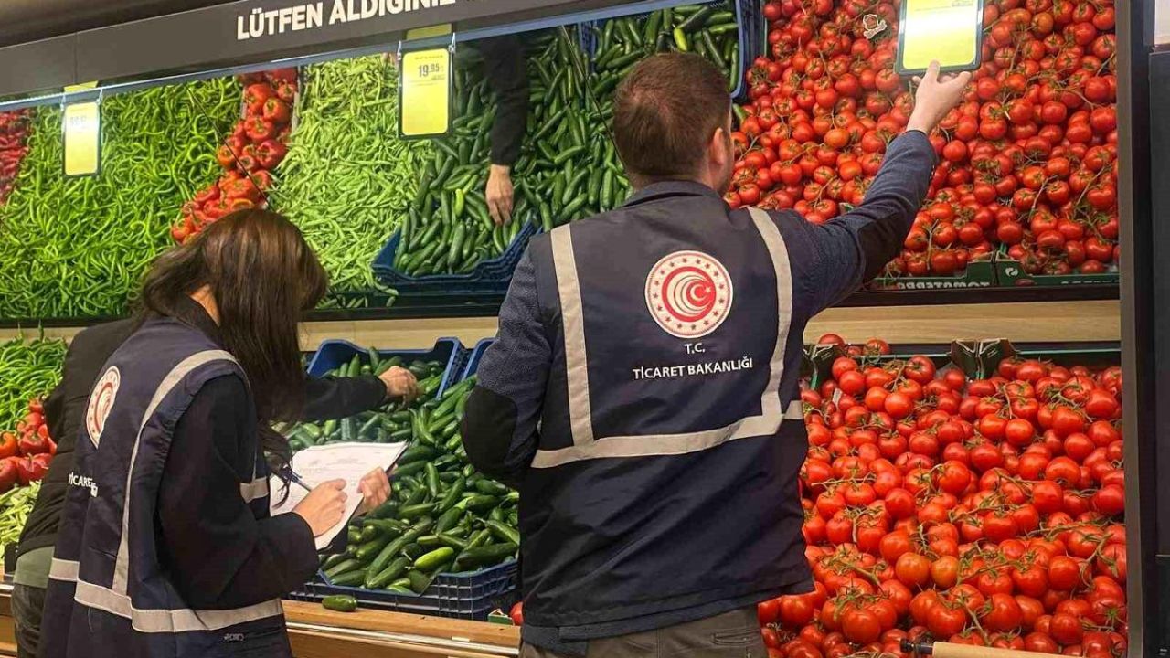 Ticaret Bakanlığı'ndan bayram öncesi marketlerde fiyat ve etiket denetimi