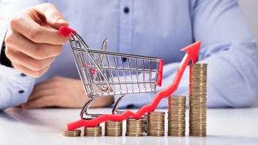 Ticaret satış hacmi yıllık geriledi... Perakende satışlarda artışa devam