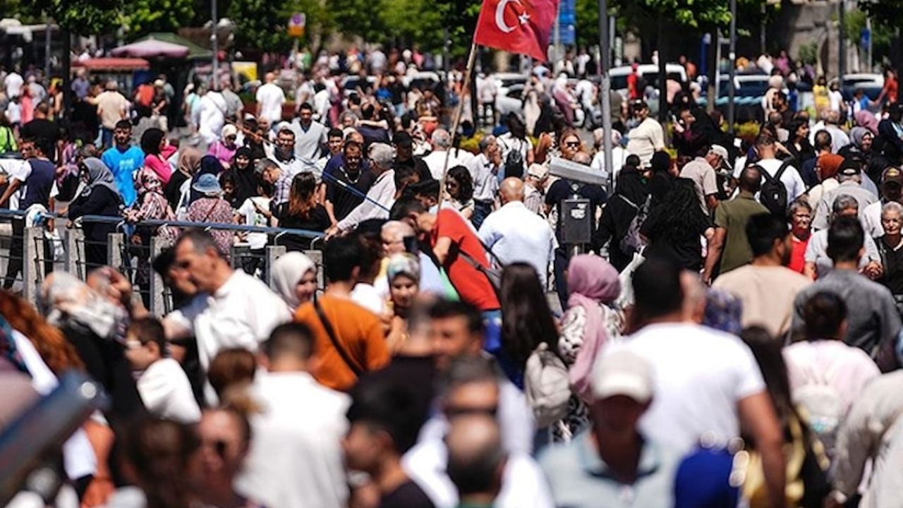 Türkiye'de çocuk ve genç nüfusu dünya ortalamasının altında